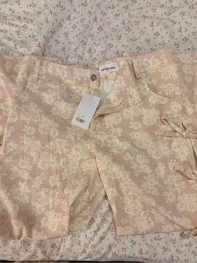 Carmen Says High-Rise Floral Jeans in Blush Pink